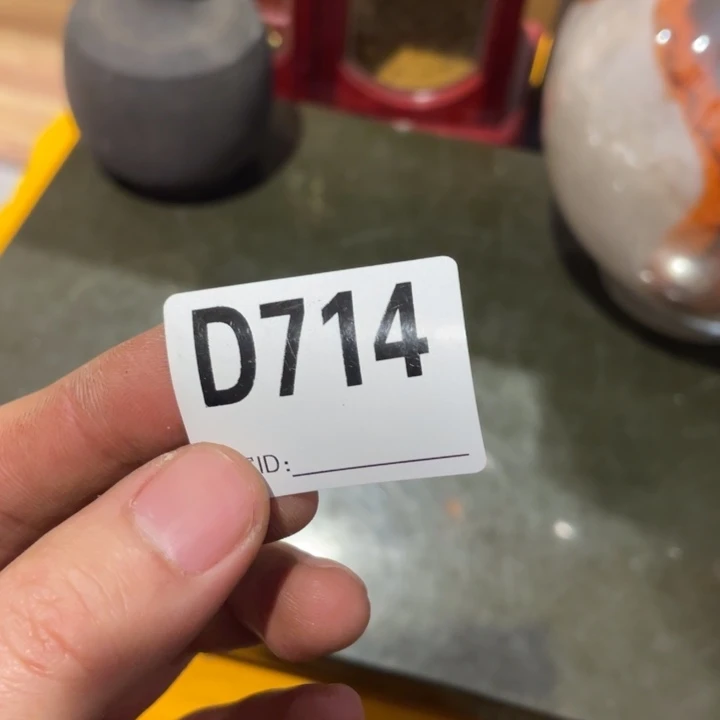 小***白工艺美术品陶瓷艺术