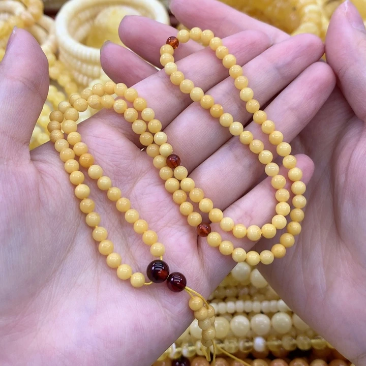 蜜蜡未镶嵌珠宝奇石