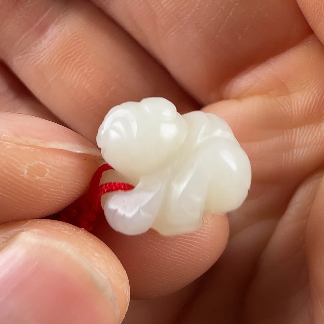 和田玉（糖玉）未镶嵌挂件