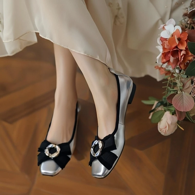 牛皮/平底/方头百搭舒适气质设计感时尚春季平底女鞋LX51133 Y