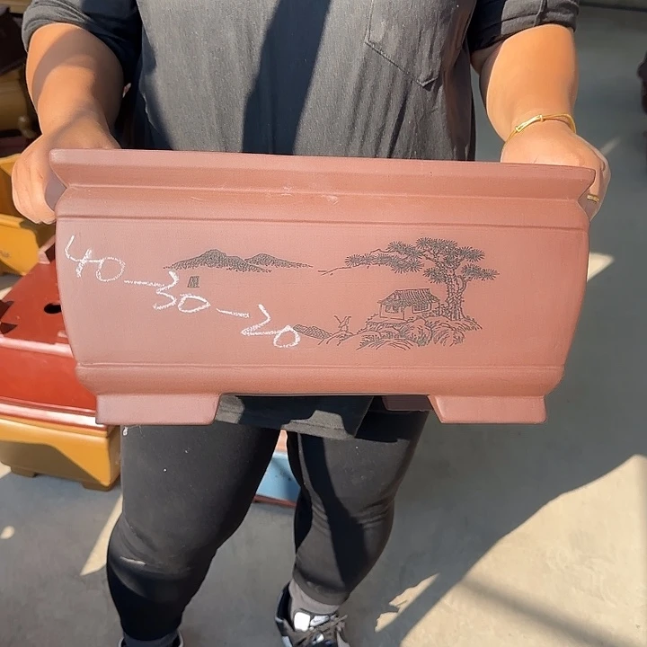 紫砂花盆是因为它