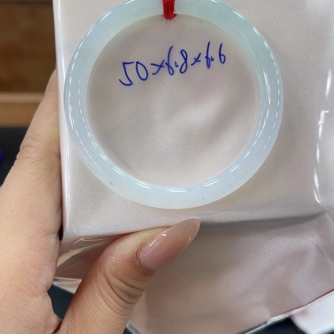 未镶嵌手镯翡翠翡翠