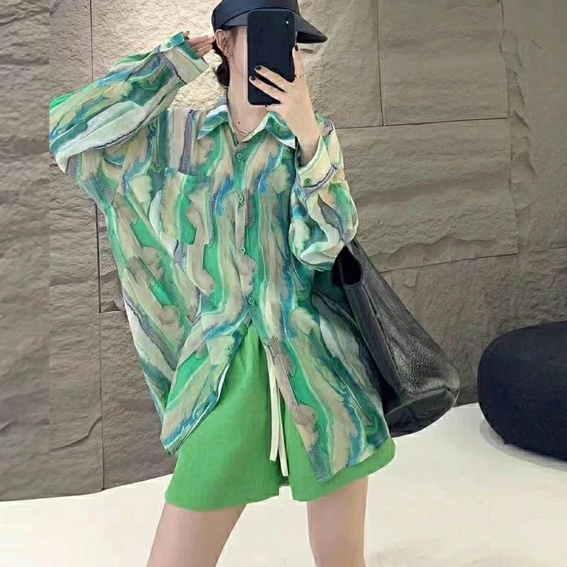 2025新款开衫女夏季薄款绿色衬衫外搭复古港风长袖上衣ins潮