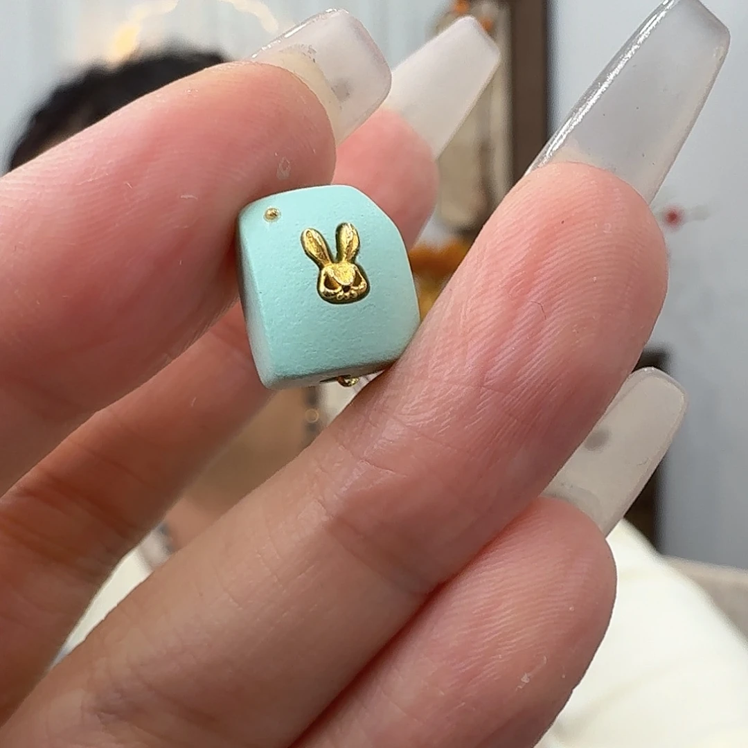 绿松石未镶嵌挂件