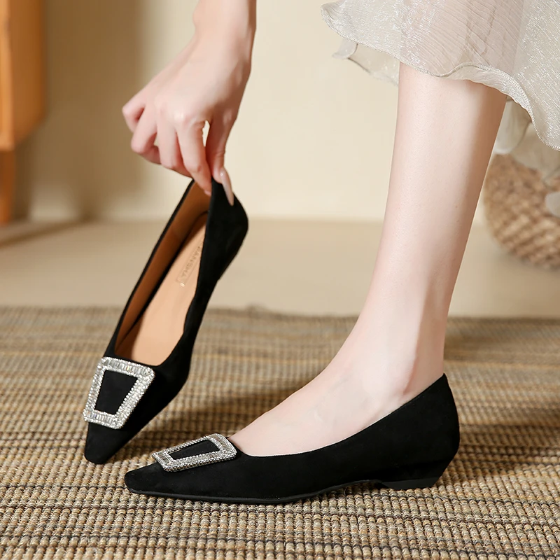 单鞋法式浅口水钻尖头女鞋粗跟高跟鞋新款百搭细跟低跟时尚跟鞋