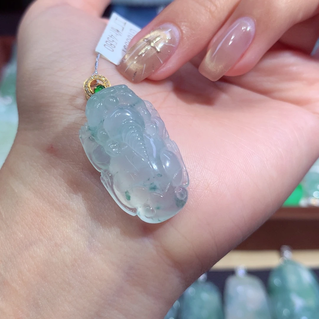 吊坠(不含链)18K金镶嵌翡翠