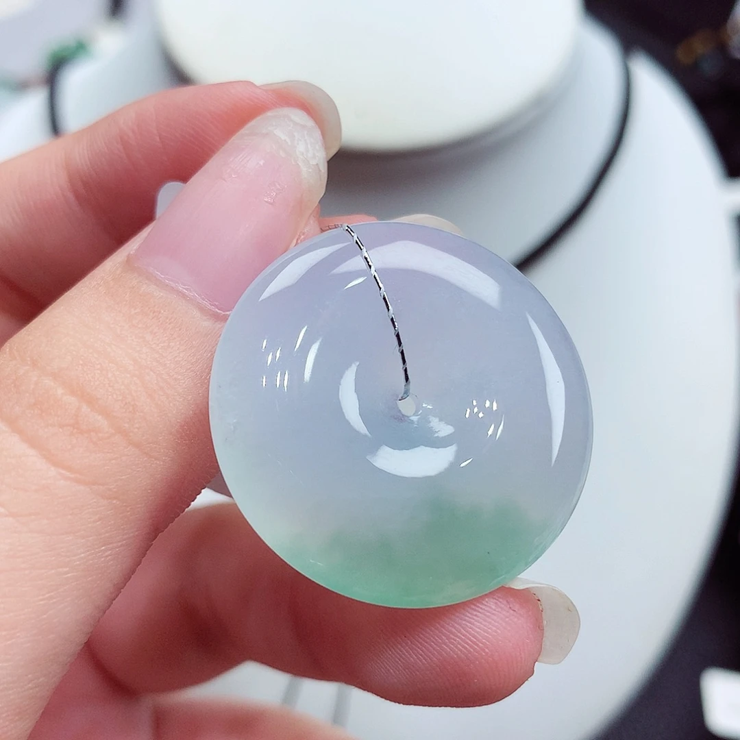 翡翠未镶嵌颈饰翡翠20，28.7/5.7