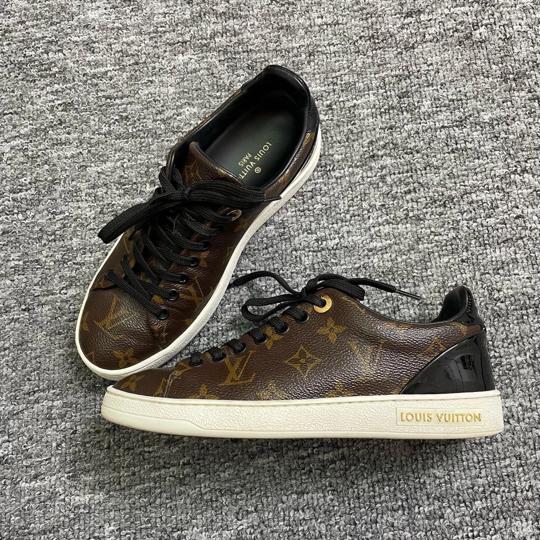 95新 LouisVuitton/路易威登 36码/经典老花棕色板鞋/6594
