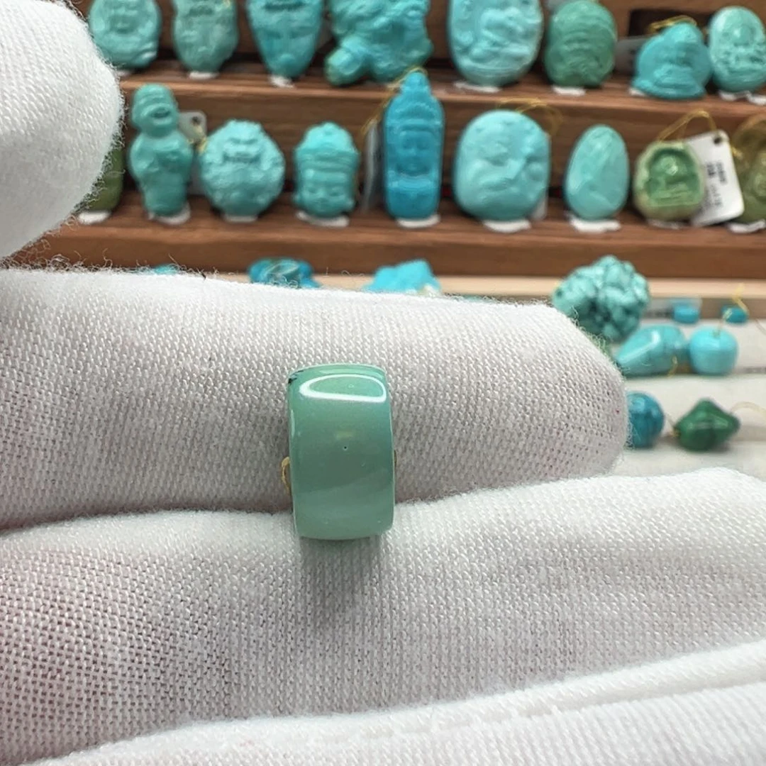 绿松石未镶嵌直切珠11.4mm