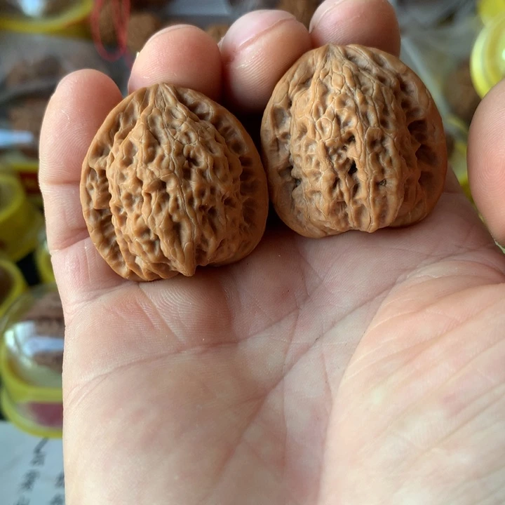 文玩核桃吊坠雨点35