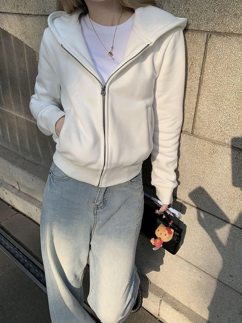 初秋季白色短款卫衣女秋冬外套2025新款连帽开衫拉链上衣韩系穿搭