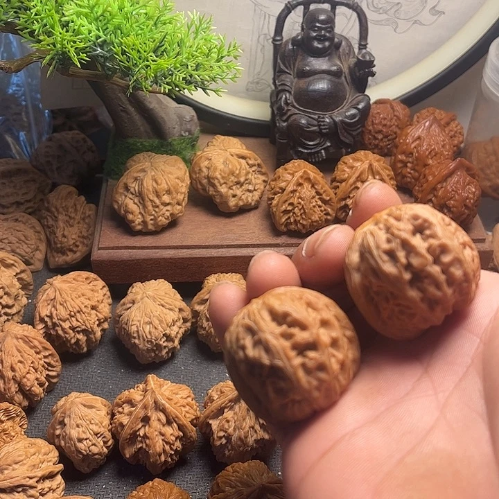 文玩核桃吊坠42元宝