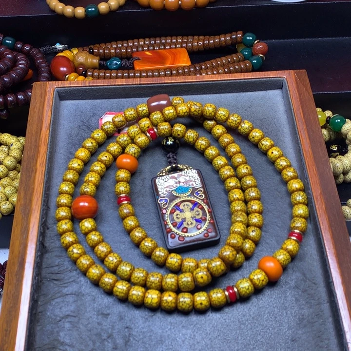 星月菩提吊坠菩提