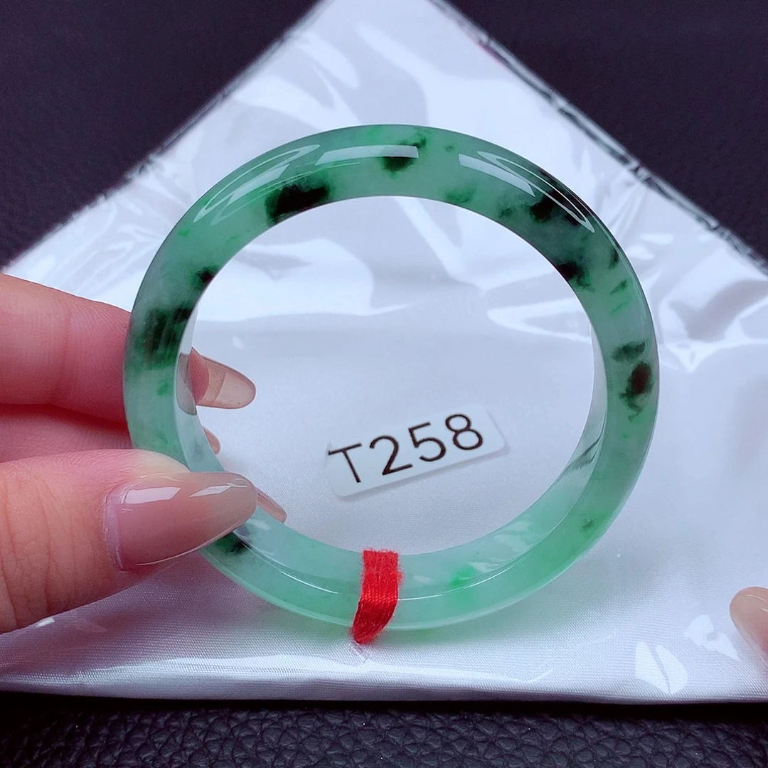 翡翠手镯未镶嵌天然缅甸翡翠A货