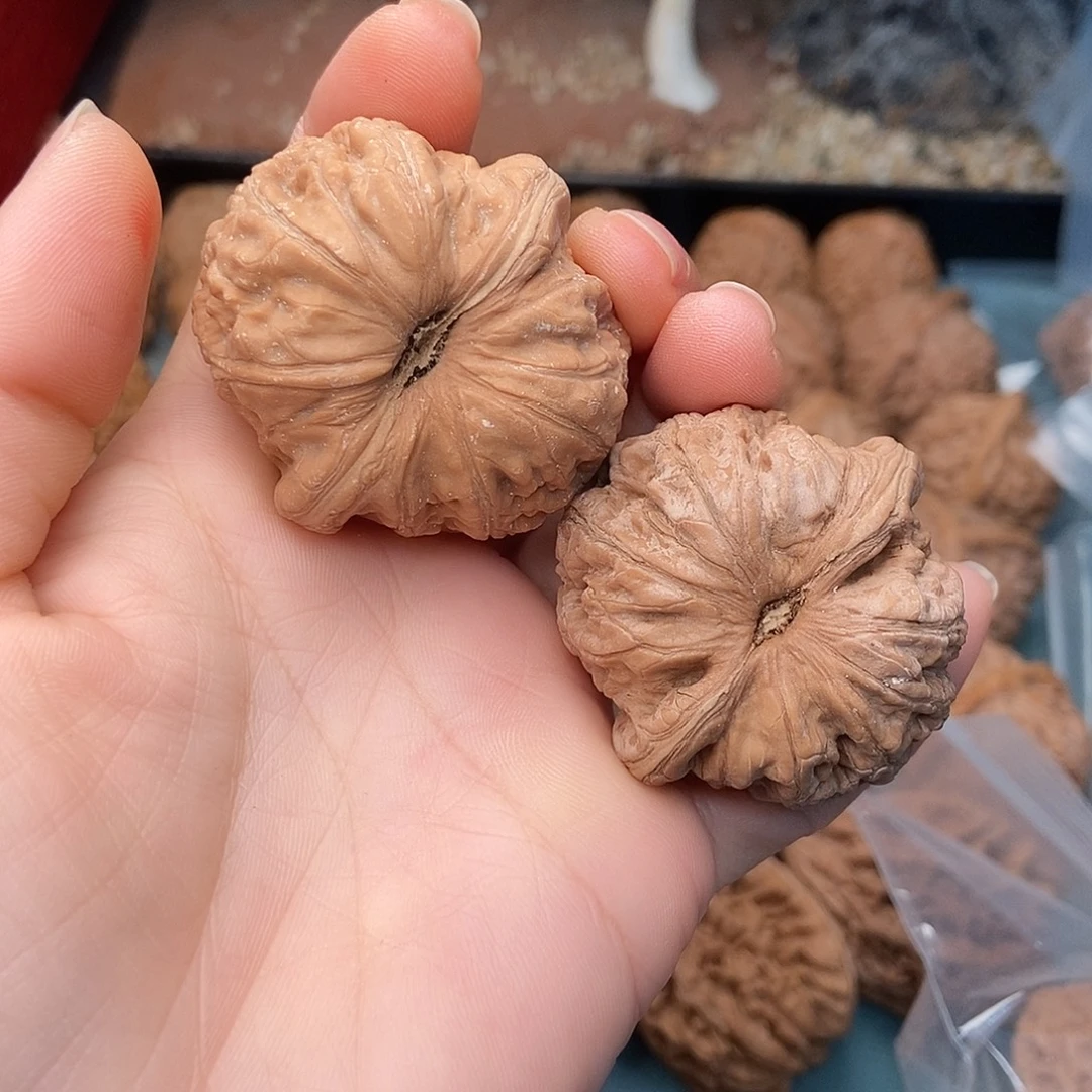 文玩核桃吊坠元宝4