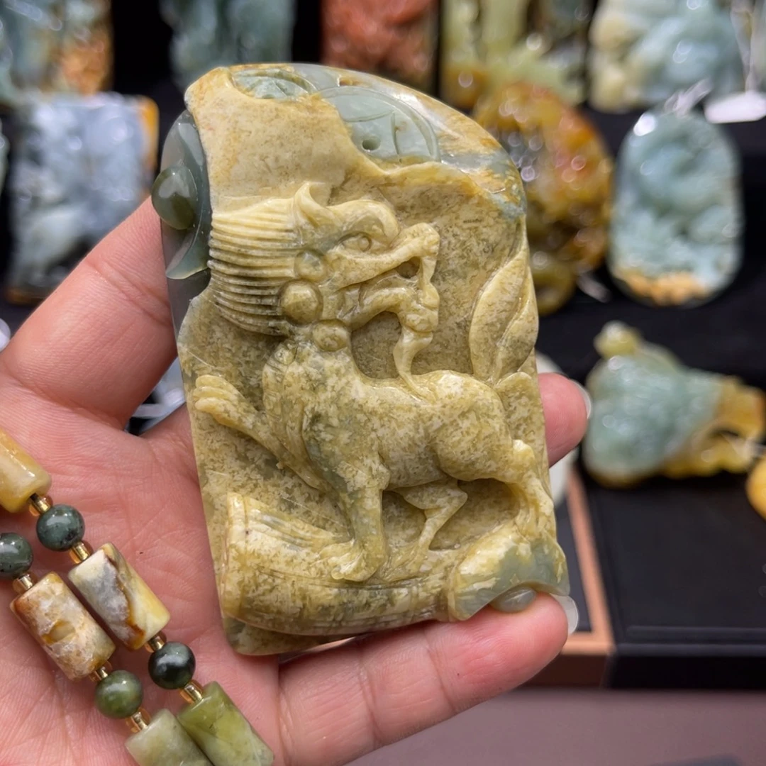 蛇纹石玉未镶嵌吊坠(赠链)