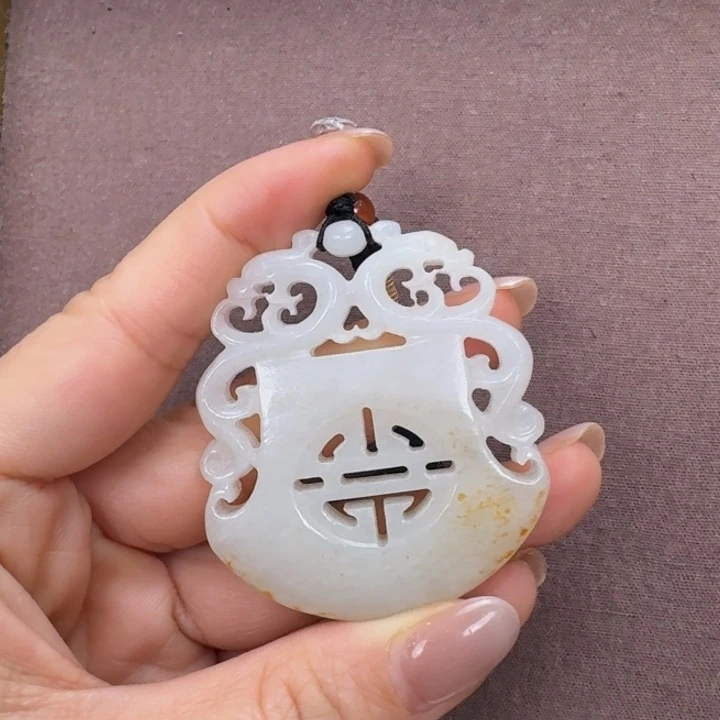 未镶嵌和田玉挂件