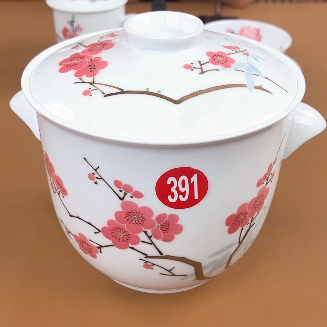 高白瓷 翠竹红梅饭鼓 瑕