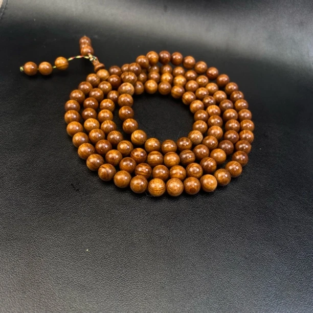 老山檀圆珠0.8*108颗单圈手串（沉水）