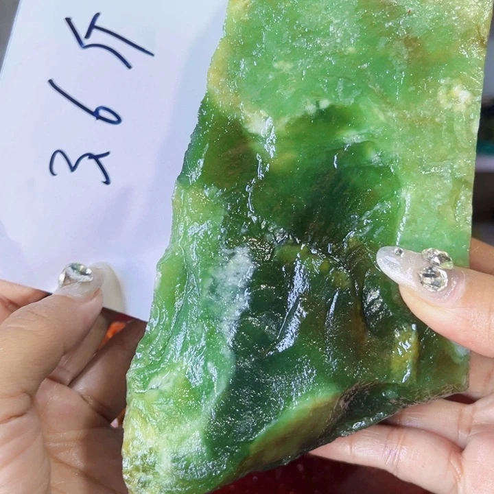 g***s岫玉未镶嵌原料原料