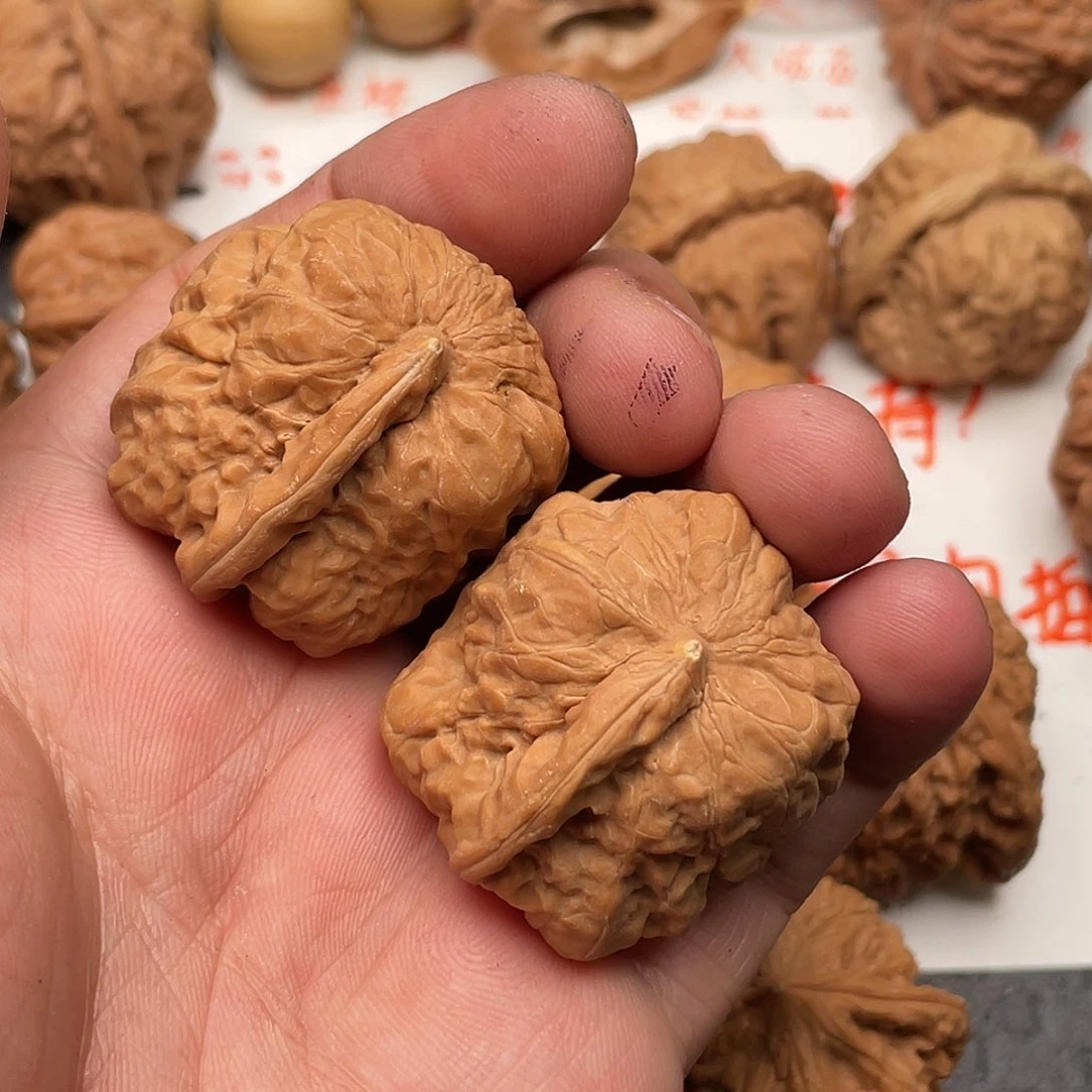 文玩核桃吊坠D*躺了