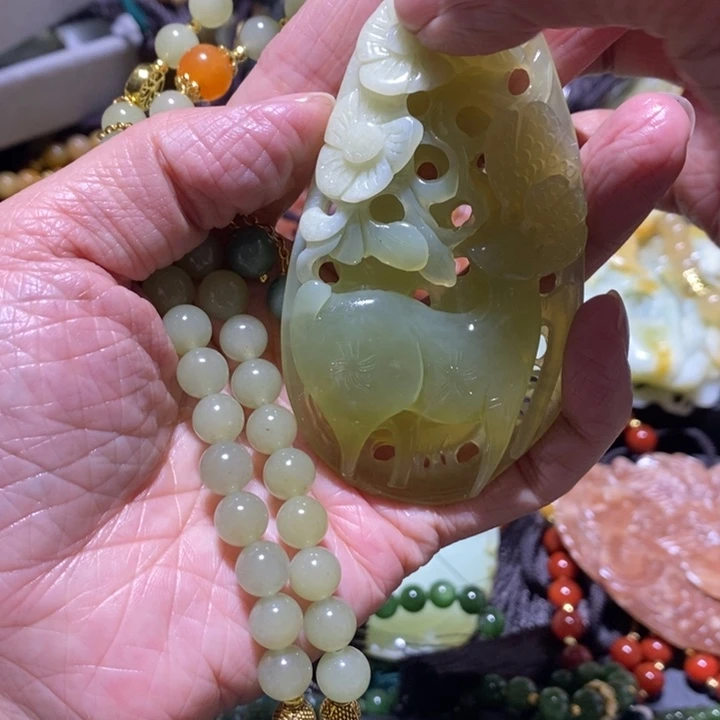 岫玉岫玉吊坠未镶嵌