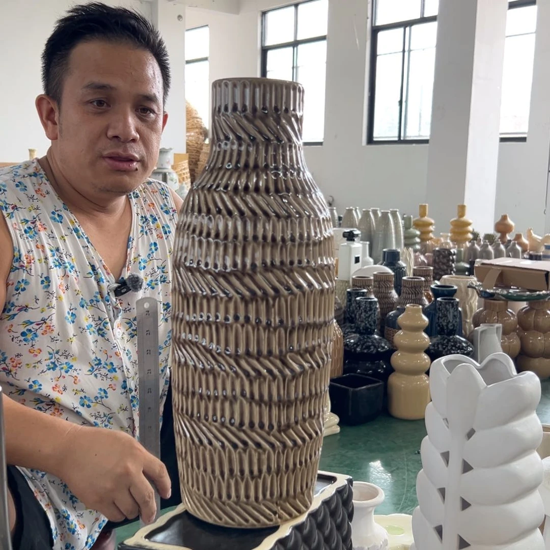 摆件80 号高温陶瓷装饰品（部分微瑕）