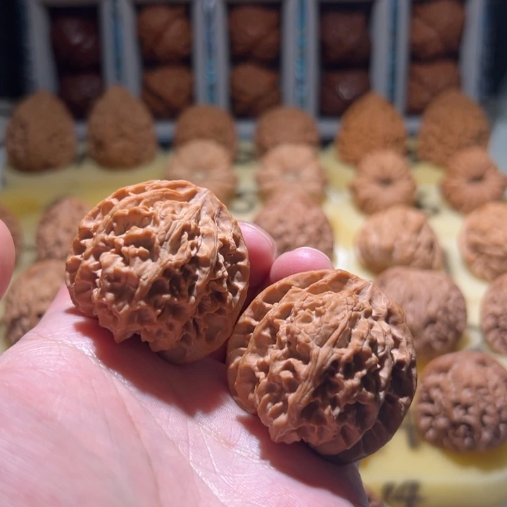 文玩核桃吊坠苹果41