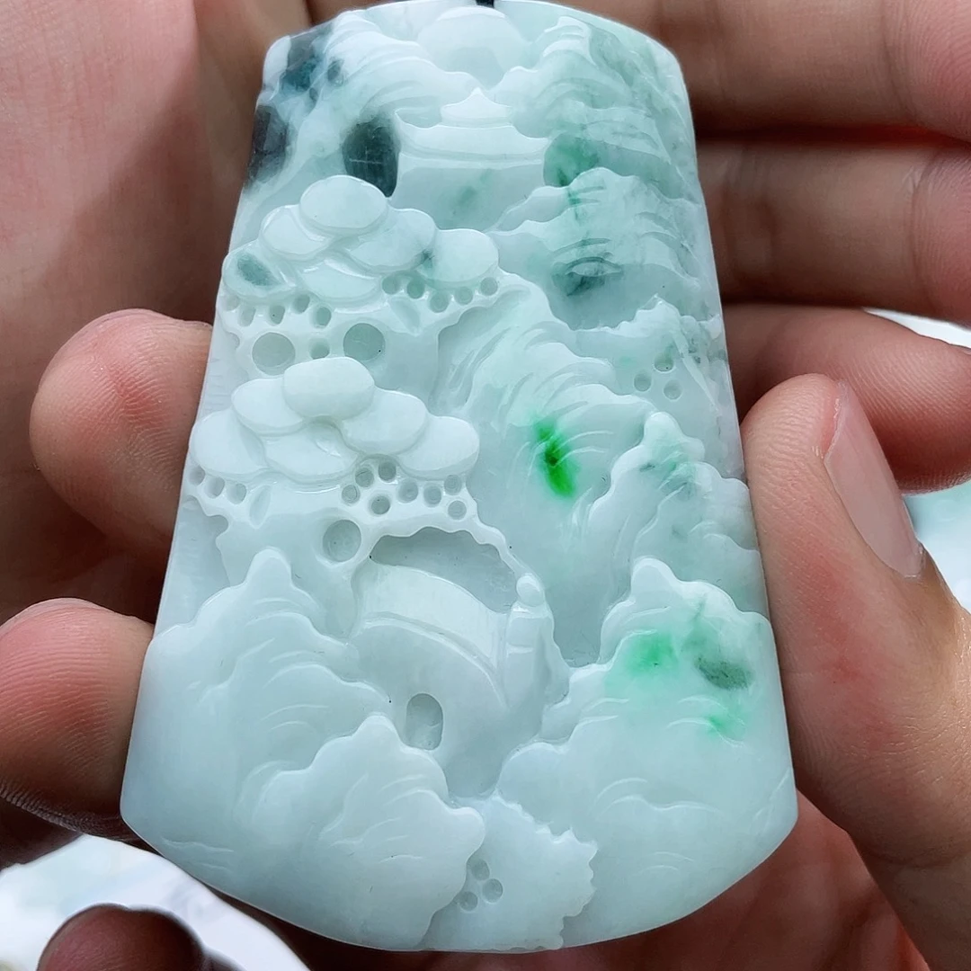 颈饰未镶嵌翡翠炉*郑翡翠