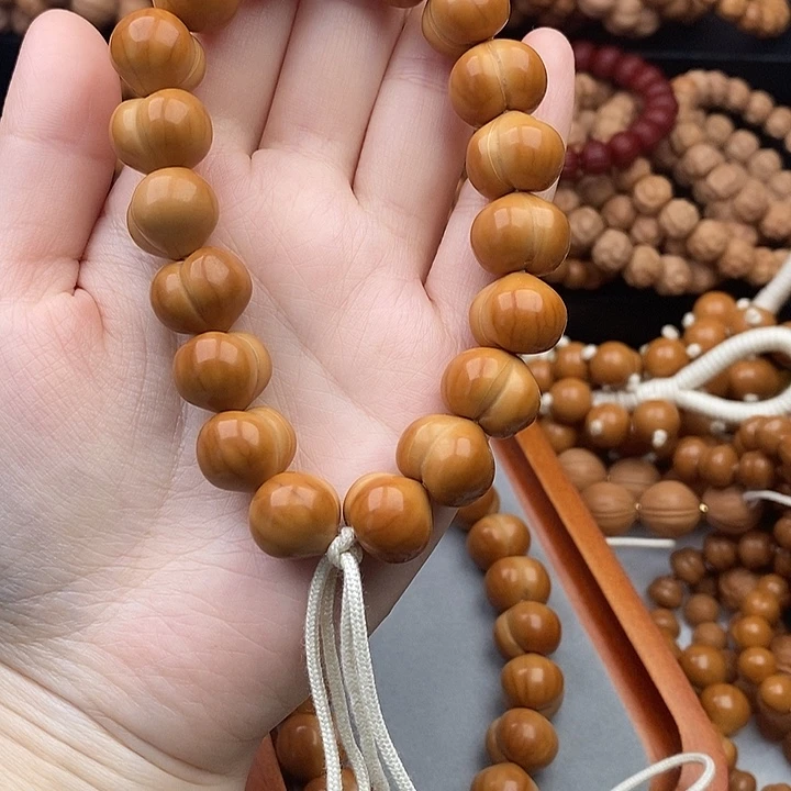 手串猴头核桃屁桃