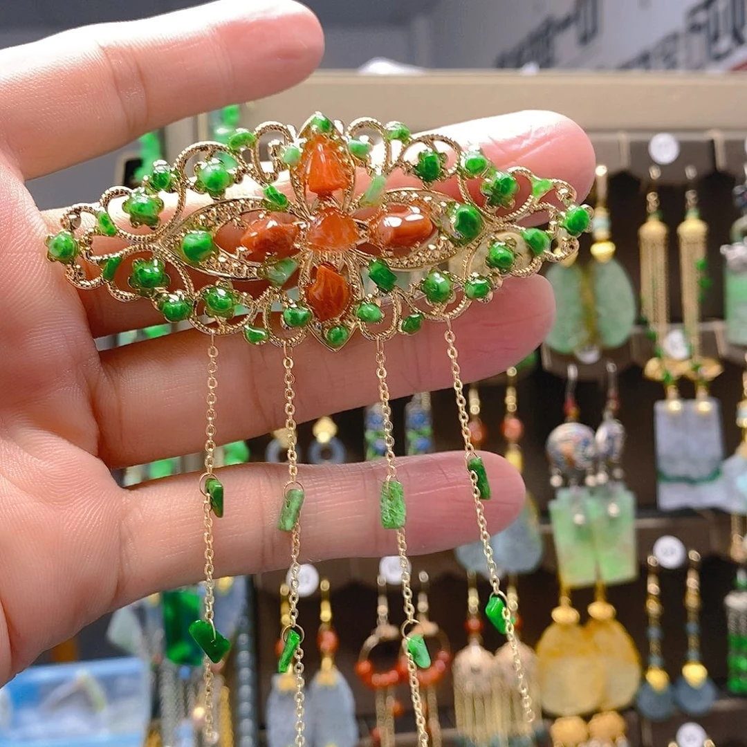 未镶嵌翡翠耳饰翡翠