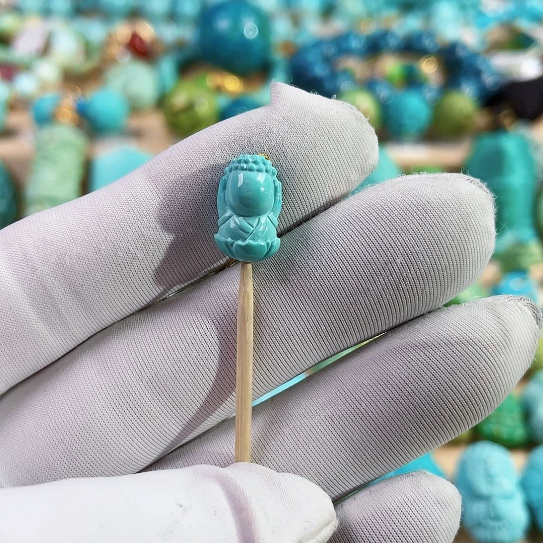 绿松石未镶嵌珠宝奇石