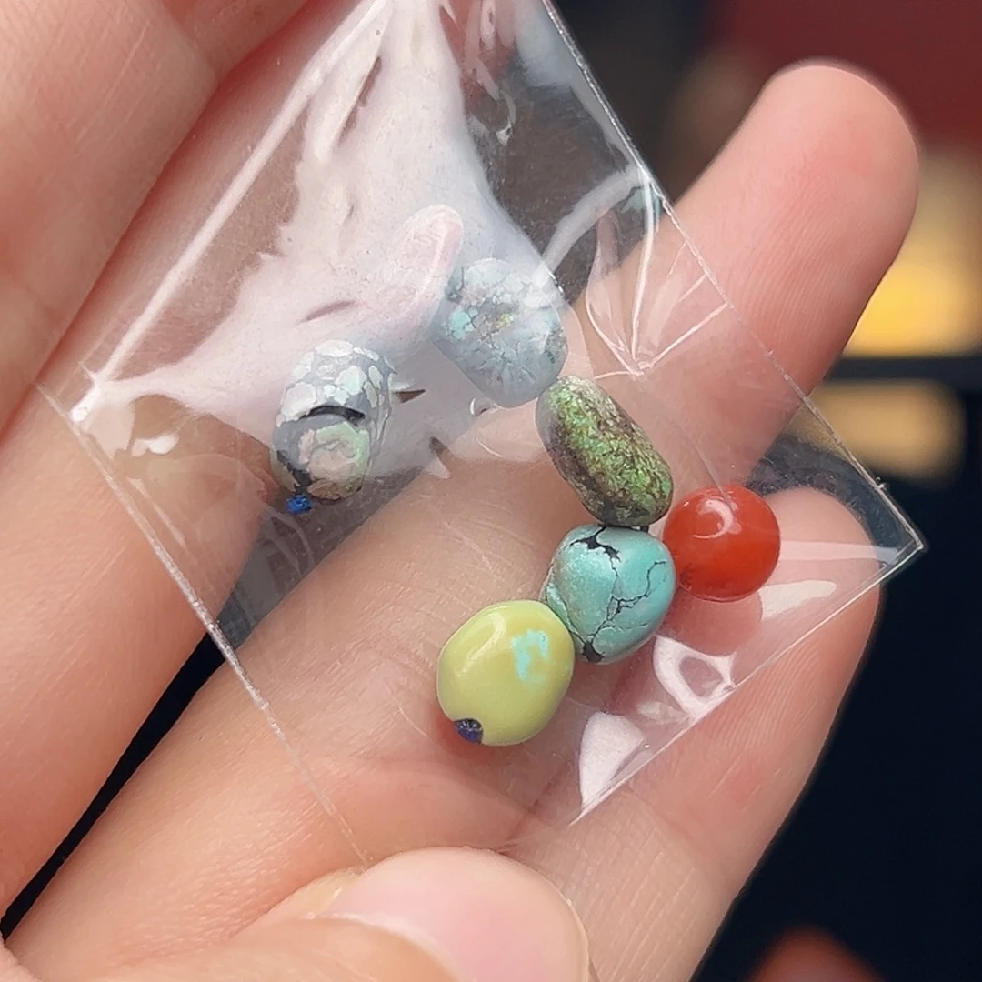 未镶嵌南红玛瑙珠宝奇石