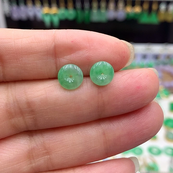 翡翠18K金镶嵌耳饰