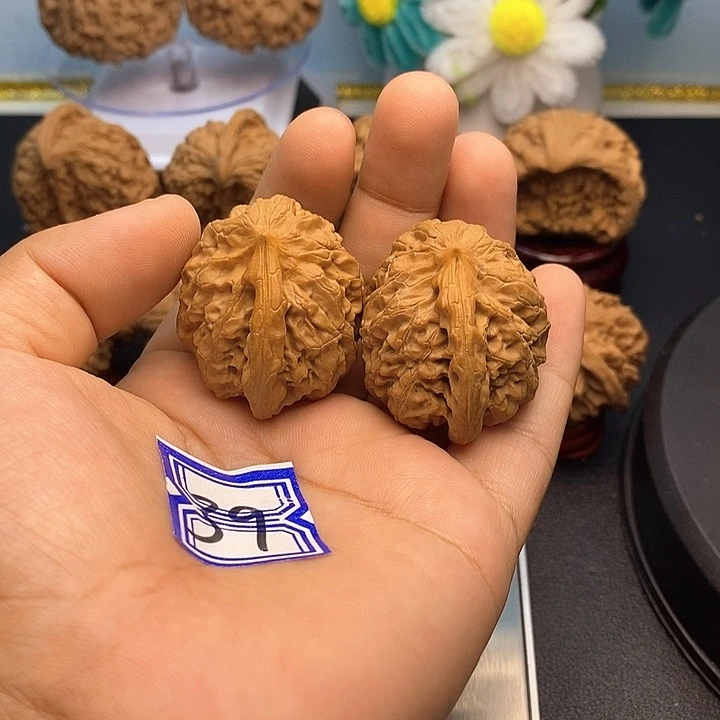 把件文玩核桃宫灯
