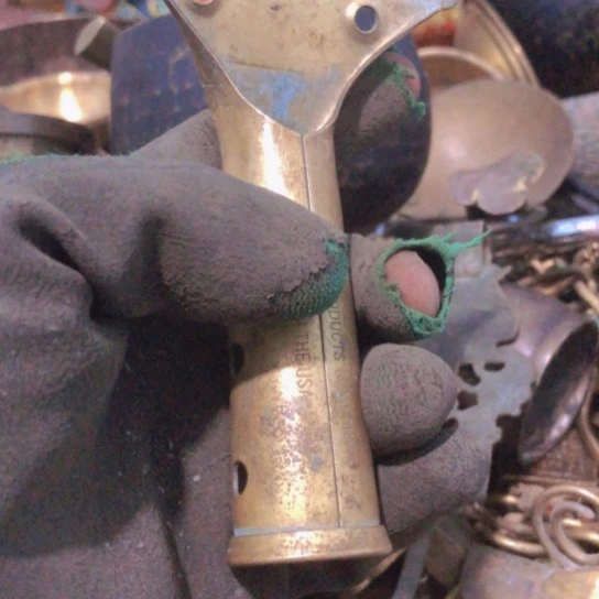 用****6闪电购铜摆件工艺品