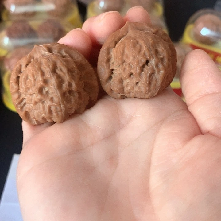 文玩核桃吊坠38尺白蛇骨