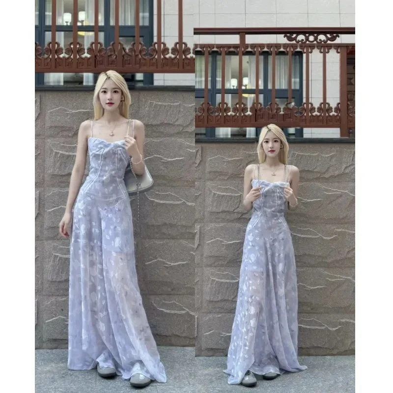 法式海边度假风碎花吊带连衣裙女装夏季新款气质收腰显瘦仙女长裙