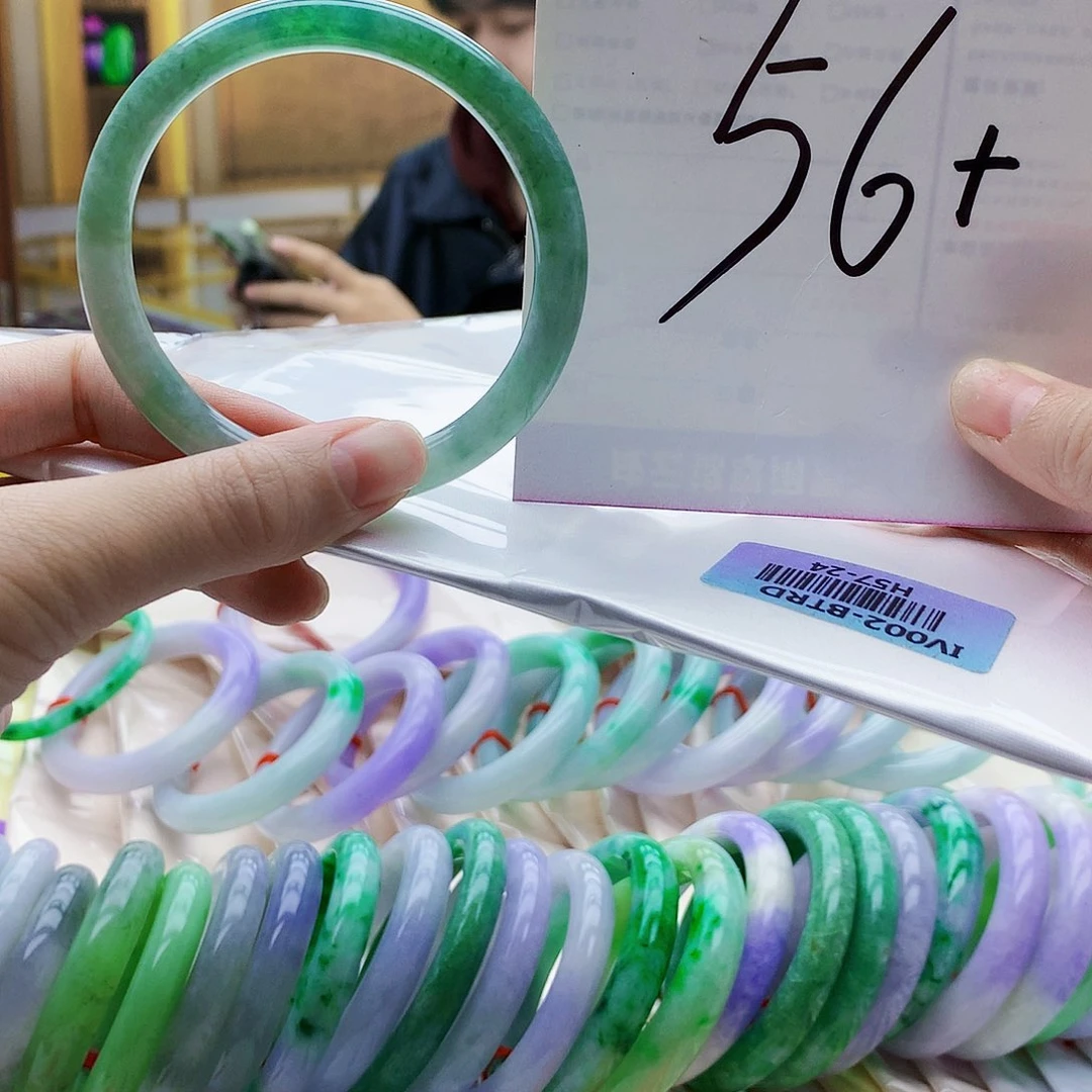 翡翠未镶嵌手镯bhj