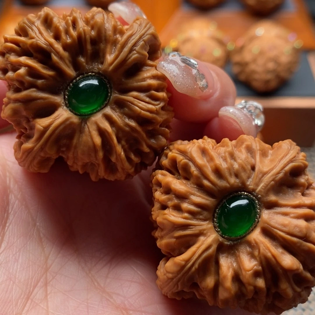 文玩核桃把件41尺寸全品南江石