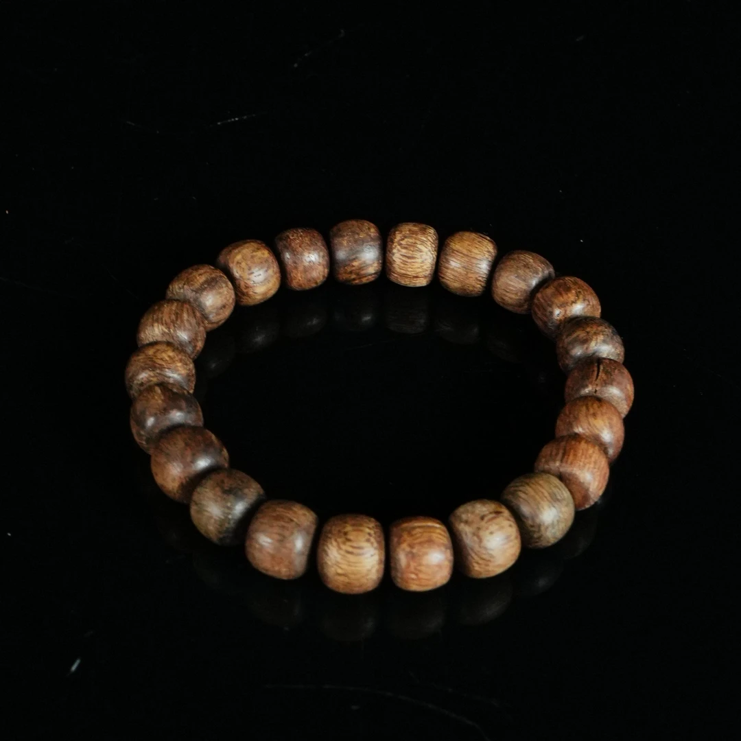 A9944 加里曼丹铁结土沉粗纹沉香老料手串 1.0x0.88cm  9.7g