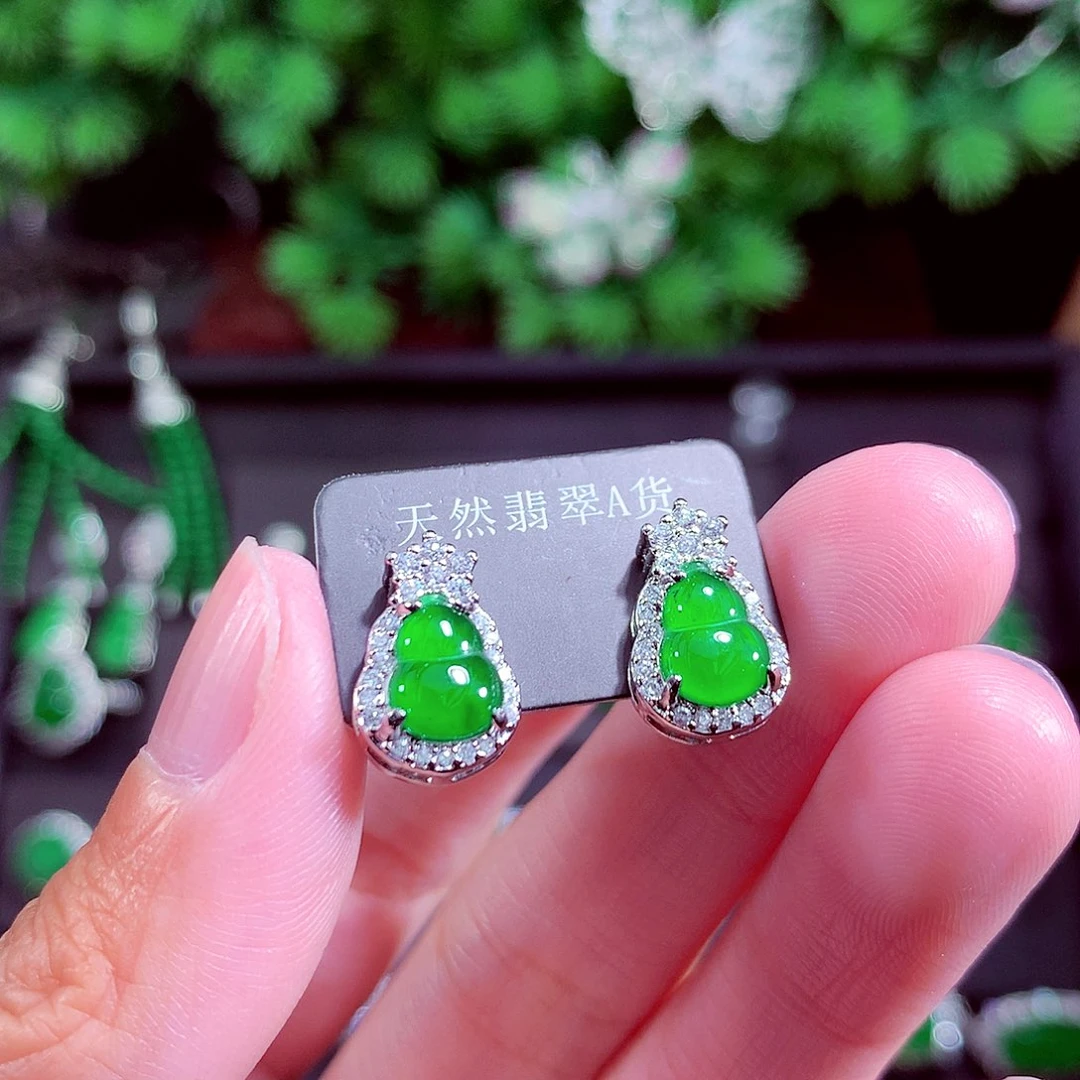 颈饰未镶嵌翡翠天然