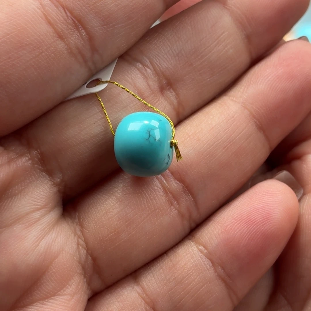 秋****绿松石未镶嵌珠宝奇石