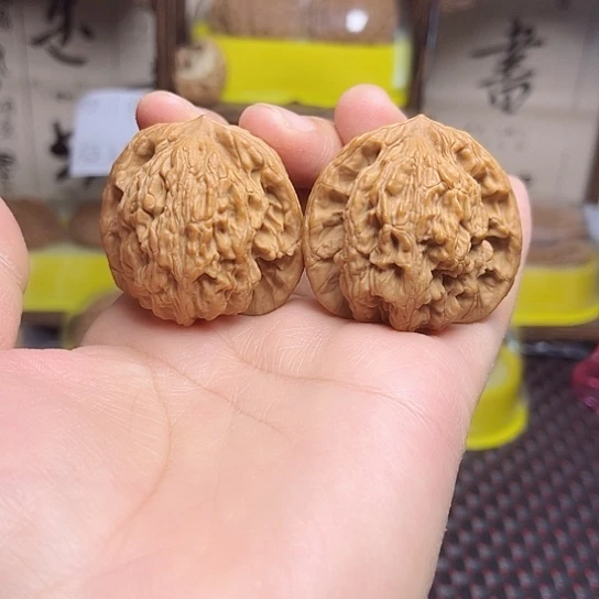 吊坠文玩核桃虎头