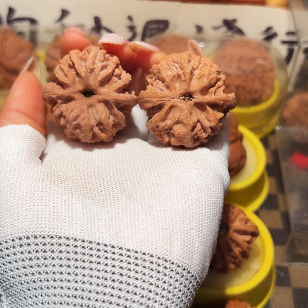 文玩核桃吊坠40全品苹果园