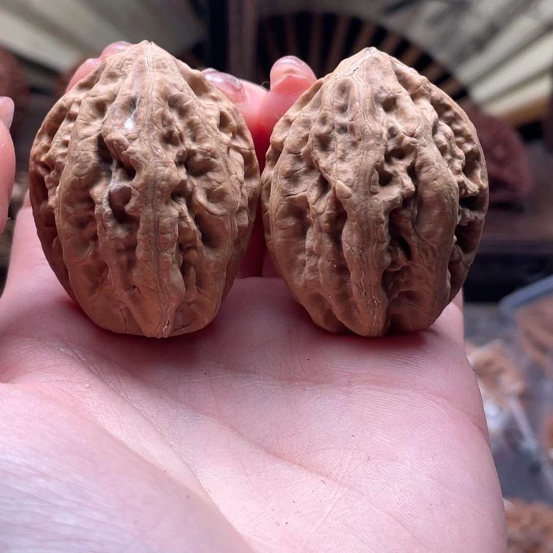 文玩核桃把件楸刀鱼11