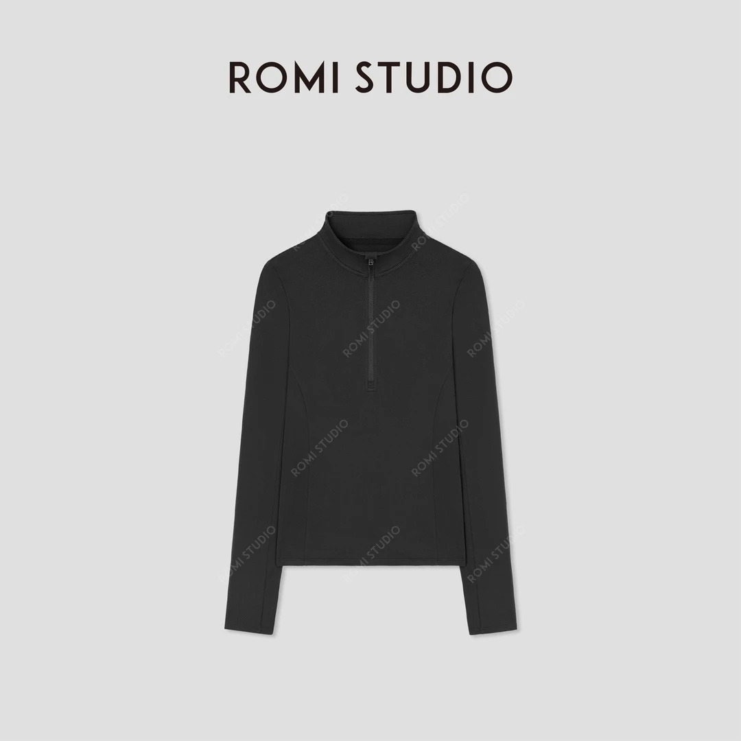 ROMI STUDIO"都市之间"雾面哑光微弹快干运动长袖T恤 RW24WSH0698