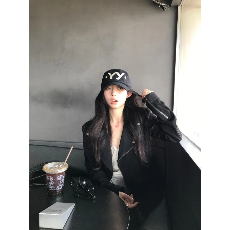 秋冬高级感时尚百搭短款夹克外套气质收腰v领t恤宽松显瘦工装长裤