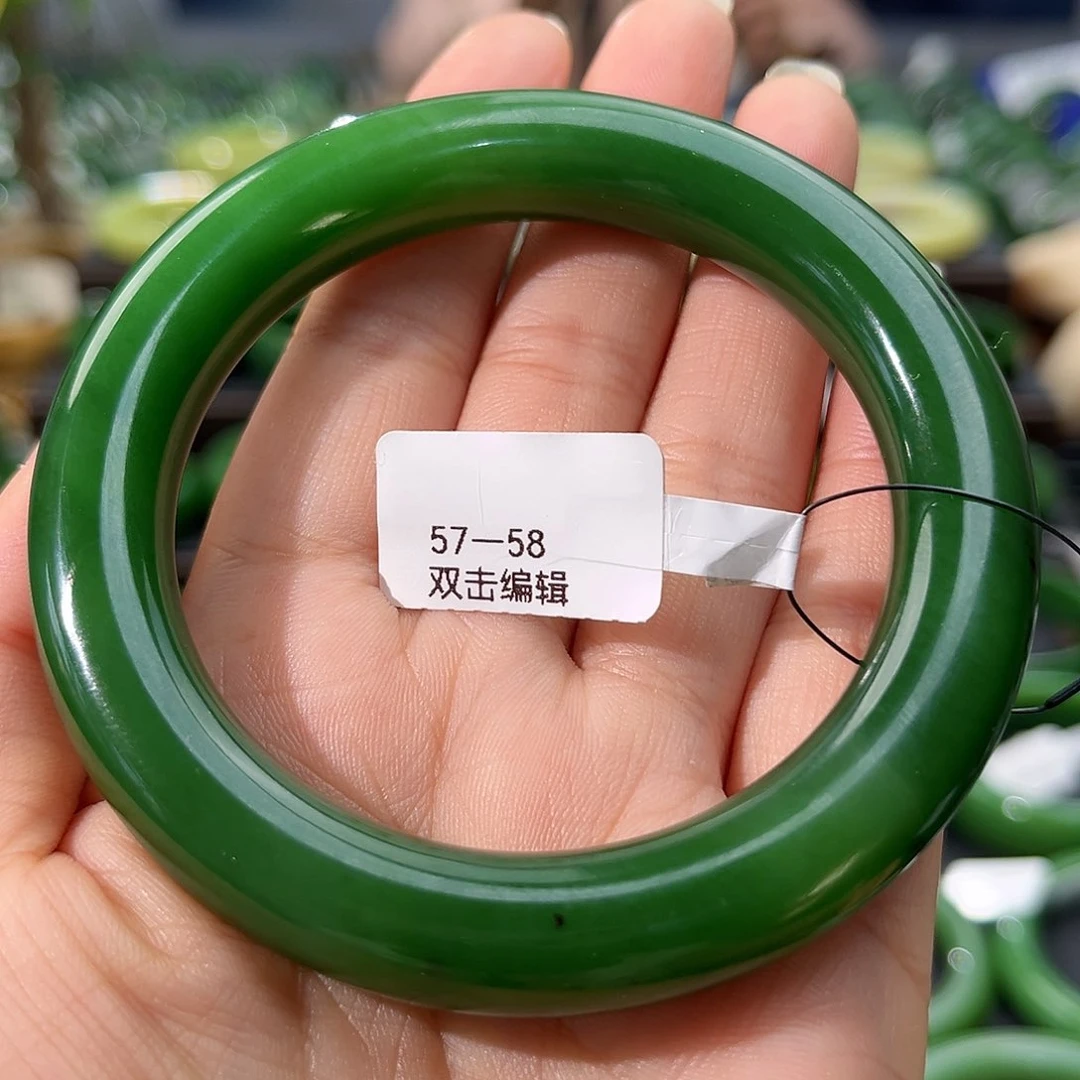 和田玉（碧玉）手镯未镶嵌