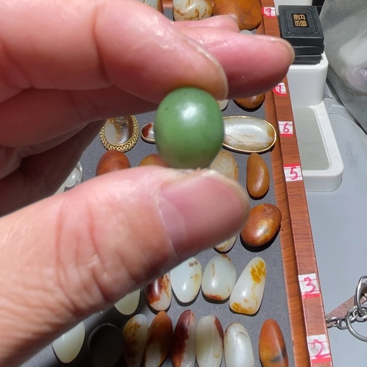 和田玉（糖玉）未镶嵌挂件